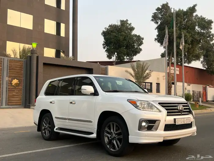 جيب لكزس LX 2015 فل كامل DD نظيف جدا منوة المستخدم 3