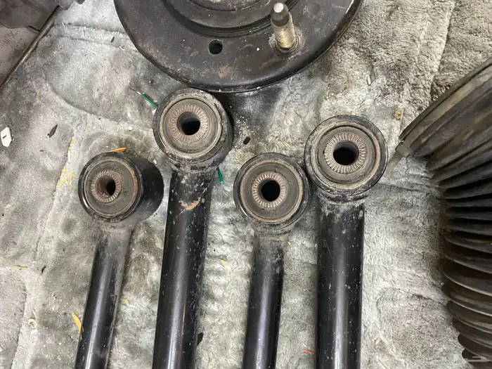 اذرعه خلفيه لكسز Ls 430 كراسي مساعدات 2001 - 2006 5