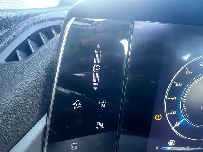 شانجان CS75 2022 بلس فل كامل رادار نقطة عمياء شبه الجديد 17