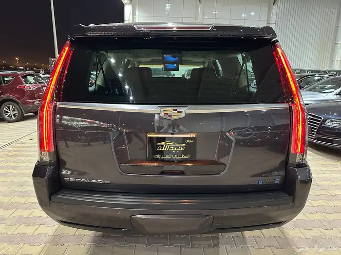 كاديلاك اسكاليد موديل 2016 فل كامل نظيف جدا 27