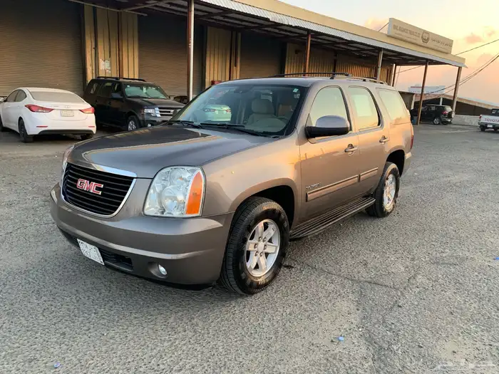 جي ام سي يوكون 2012 0