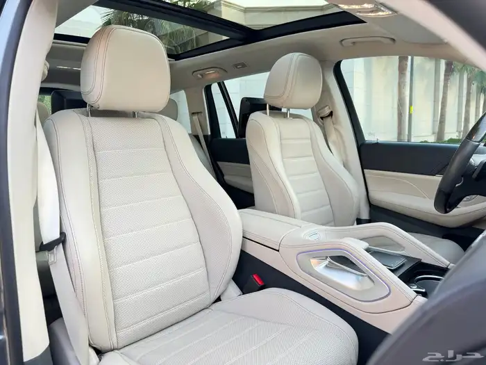 مرسيدس GLS 450 موديل 2020 كت AMG ممشى 68 الف تشيكات وكاله 29