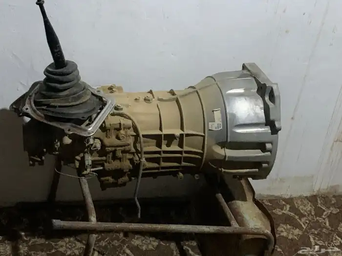 نفار نيسان 2015 تشليح قير عادي بنزين 12