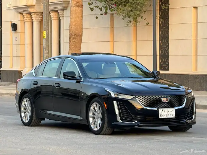 كاديلاك CT5 موديل 2024 ممشى 42 الف تحت الضمان والصيانة 27