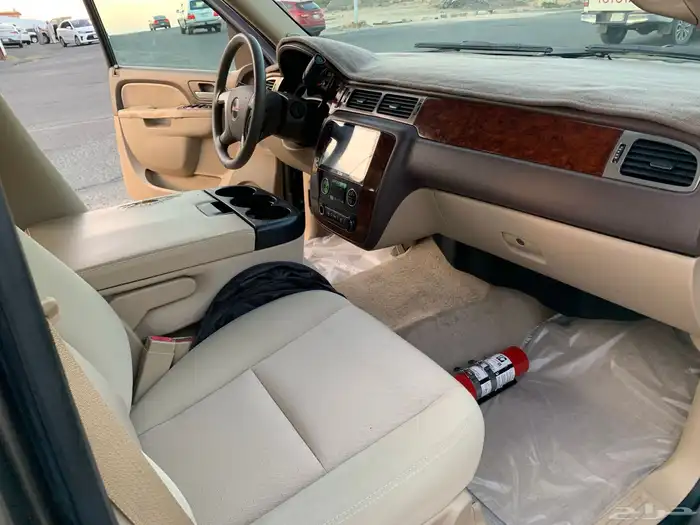 جي ام سي يوكون 2012 21