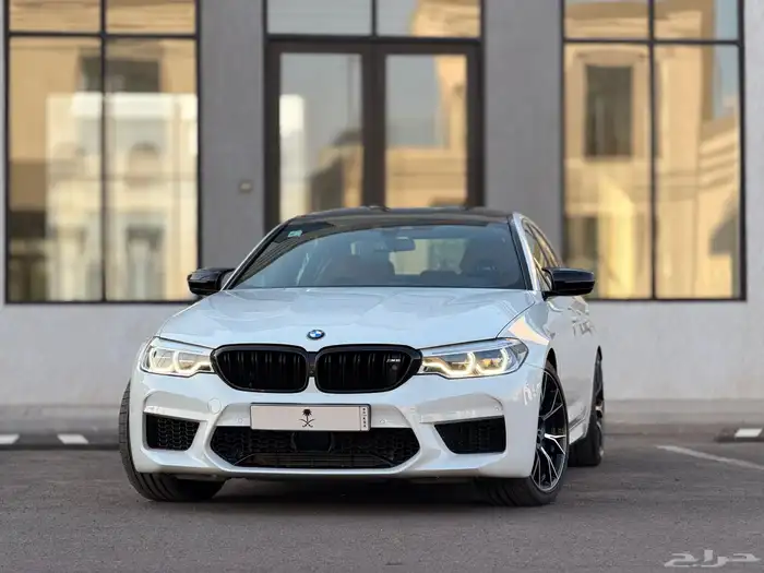 للبيع 2020 BMW M5 COMPETITION بحالة الوكالة 2