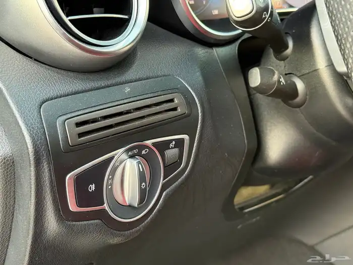 مرسيدس 2020 300 GLC 24