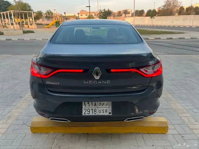 للبيع رينو ميجان 2023 3