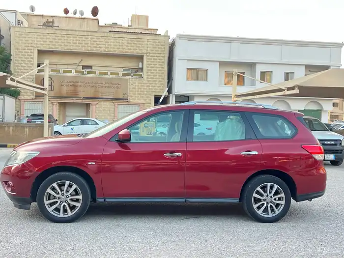 نيسان باثفندر موديل 2016 نظيف 6