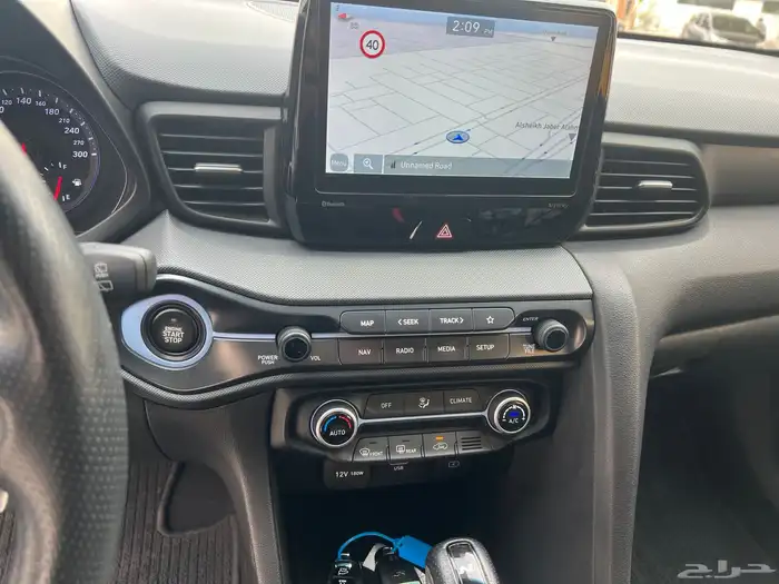 هونداي فيلوستر 2022 شبه اصفار ان لاين سعودي 11