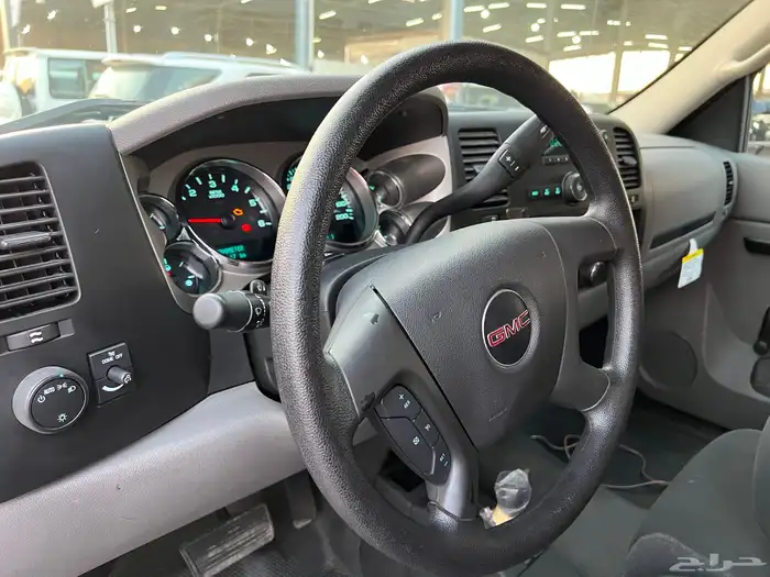 جي ام سي سييرا اتش دي 3500 دبل تاير 2013 ( مخزن ) 18