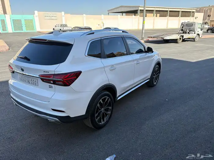 ام جي RX5 نظيف جدا 4