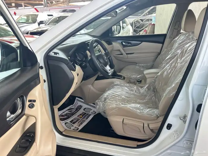 نيسان اكس اتريل. 2022 دبل استاندر 9