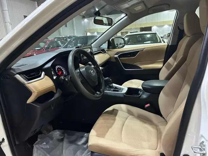 تويوتا راف فور موديل 2022 دبل 7