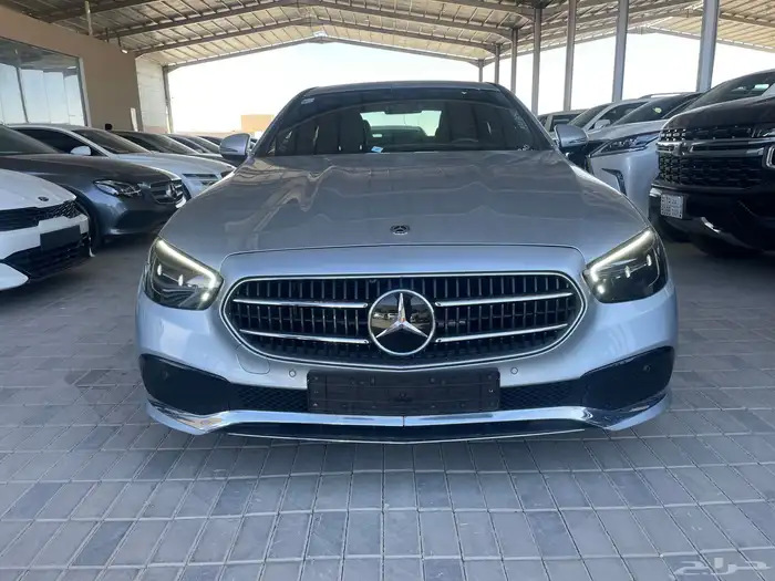 مرسيدس 2021 E250 رادار قياده ذاتيه فتحه سقف ( بنزين ) 2.0T 6
