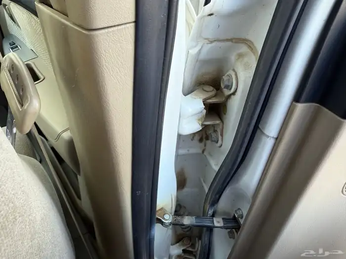 فورتشنر 2015 دبل مخزن ماشي 60 الف فقط 17