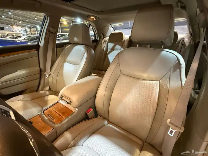 كرايزلر 2014 C300 (( بحالة ممتازة )) 13