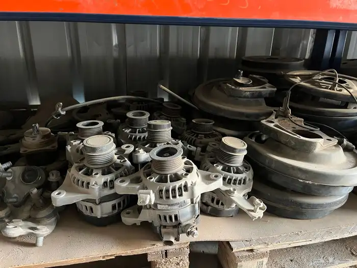 كامري يارس كورلا من 14 الى 17 يوجد عروض محدوده لكل القطع 7