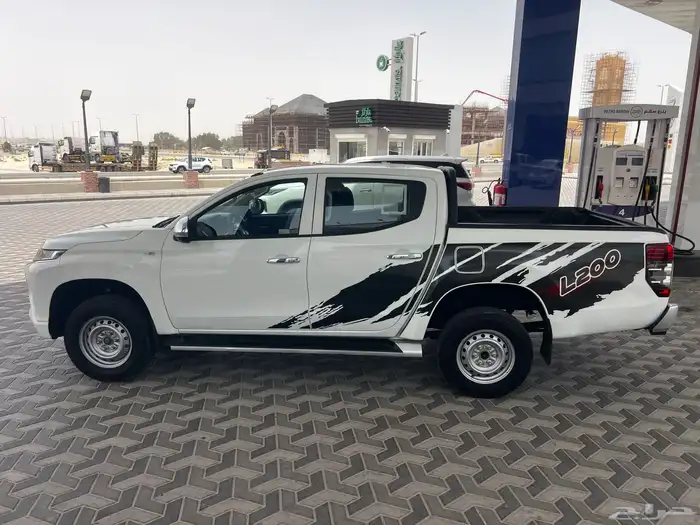 متسوبيشي 2022 تماتيك ديزل نظيف .. 1