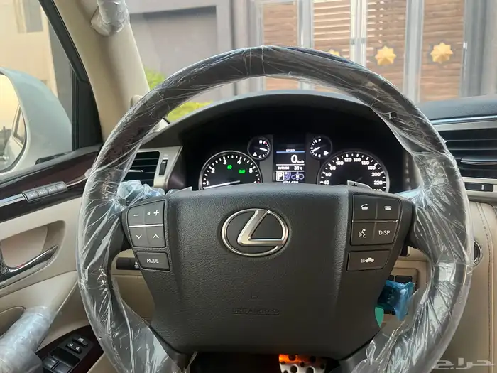 جيب لكزس LX 2015 فل كامل DD نظيف جدا منوة المستخدم 36