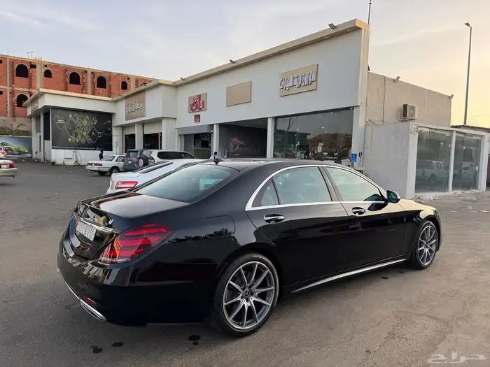 مرسيدس بنز 4