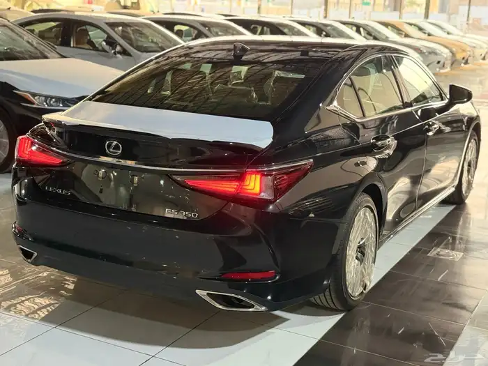 لكزس ES 350 خليجي DD فل كامل 2025 نظام 50-50 4