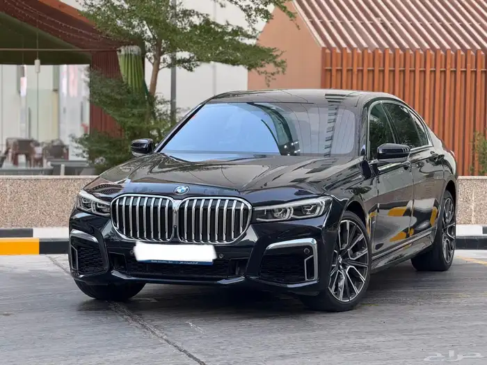 بي ام 740iL 2021 ام كت 1