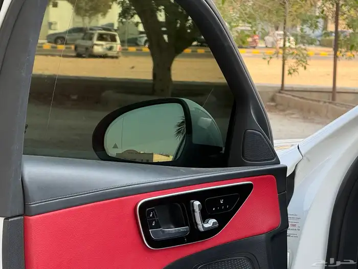 مرسيديس C200 2023 16