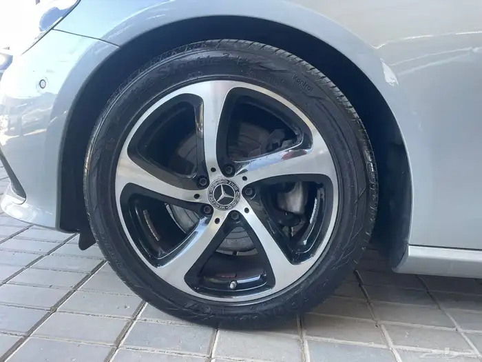 مرسيدس 2021 E250 رادار قياده ذاتيه فتحه سقف ( بنزين ) 2.0T 33