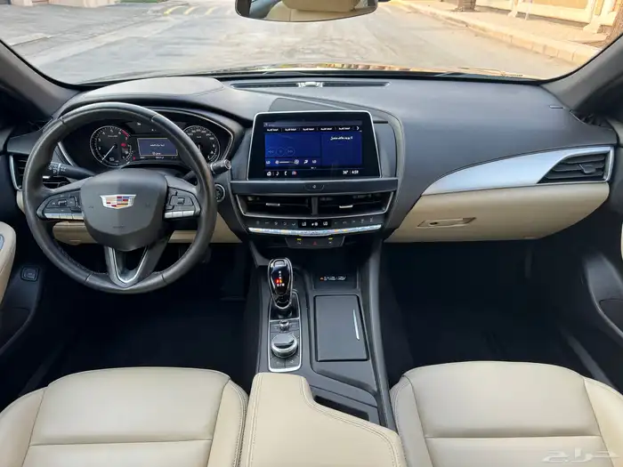 كاديلاك CT5 موديل 2024 ممشى 42 الف تحت الضمان والصيانة 36