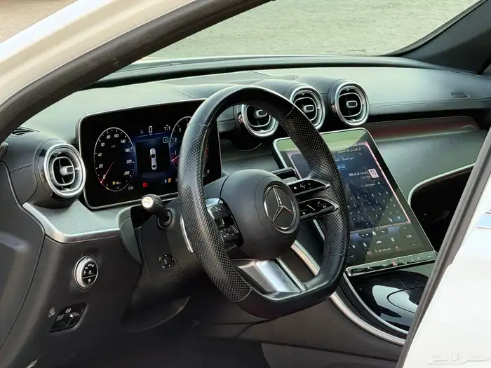 مرسيديس C200 2023 17