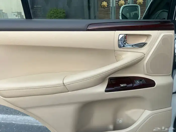 جيب لكزس LX 2015 فل كامل DD نظيف جدا منوة المستخدم 42