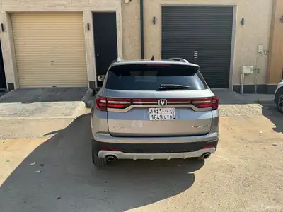 ماشي 142 الف باسم اختي وكاله يوجد رش في الباب الخلفي فقط index