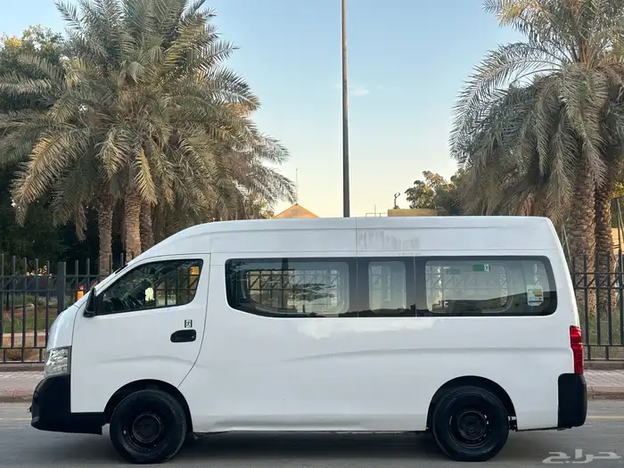 نيسان باص ركاب موديل 2019 سعودي قير عادي ديزل 2