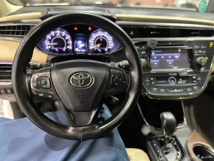 تويوتا افالون2015 فل كامل ليمتيد 33