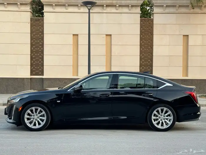 كاديلاك CT5 موديل 2024 ممشى 42 الف تحت الضمان والصيانة 7