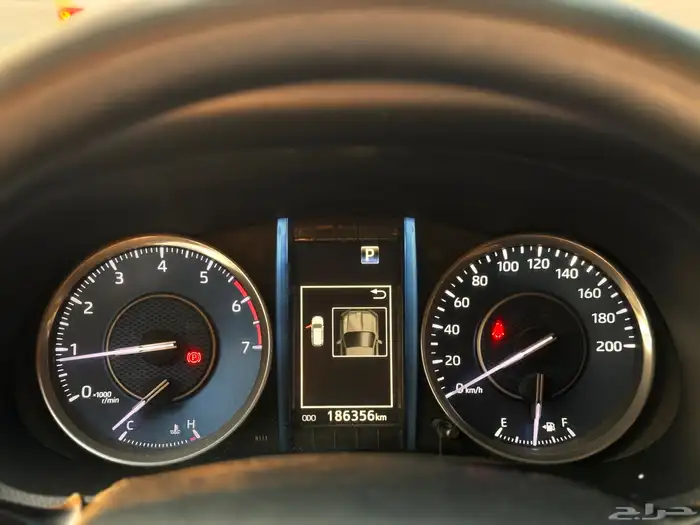 تويوتا فورتشنر 2022 ابيض دبل 12