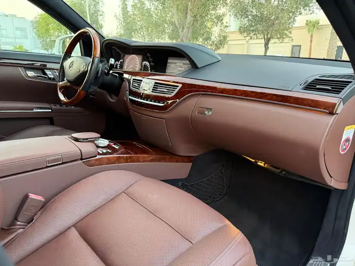 مرسيدس ( S350 ) الموديل 2010 مخزن نظيف 45
