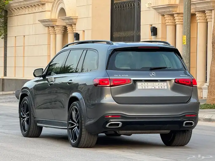 مرسيدس GLS 450 موديل 2020 كت AMG ممشى 68 الف تشيكات وكاله 13