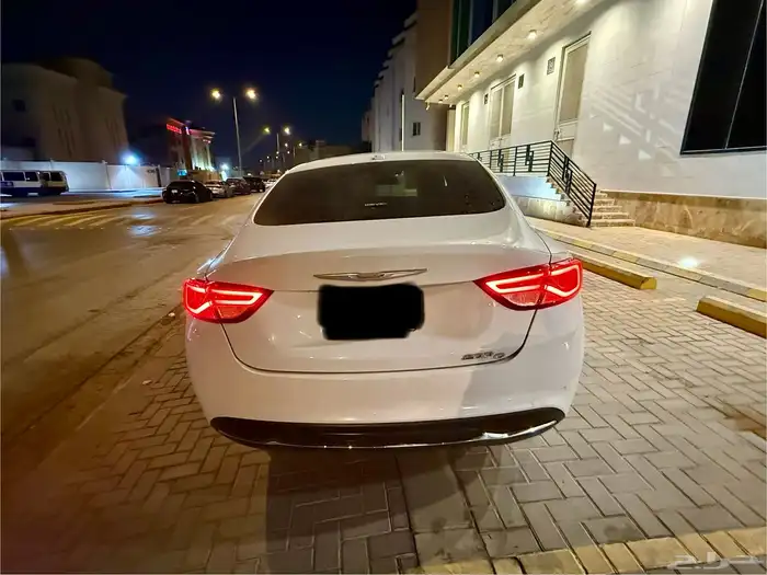 للبيع كرايزلر C200 موديل 2016 14