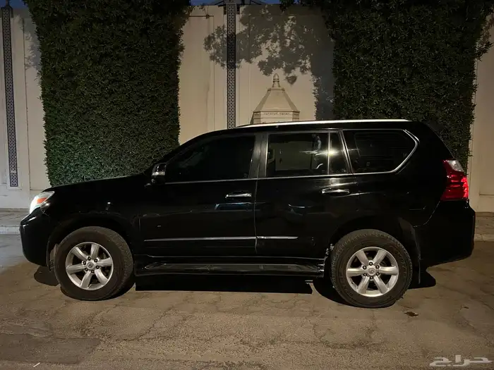جيب لكزس GX460 2010 1