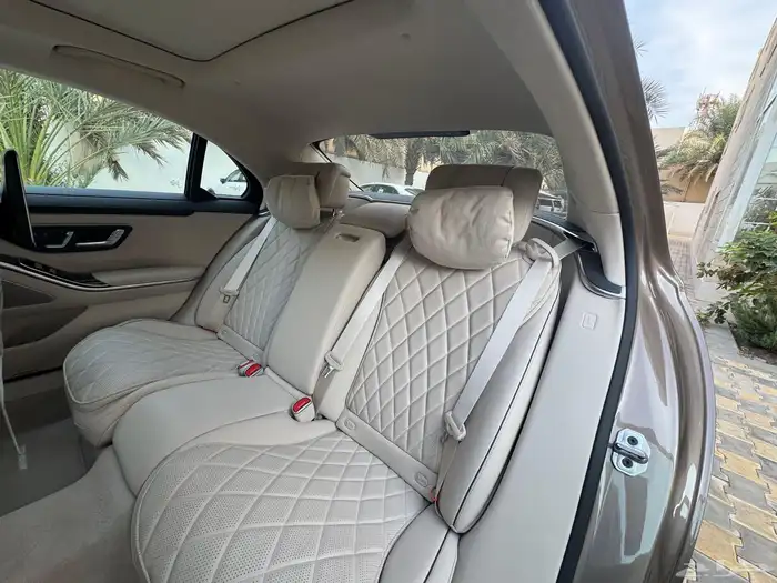 للبيع مرسيدس S500 موديل 2025 7