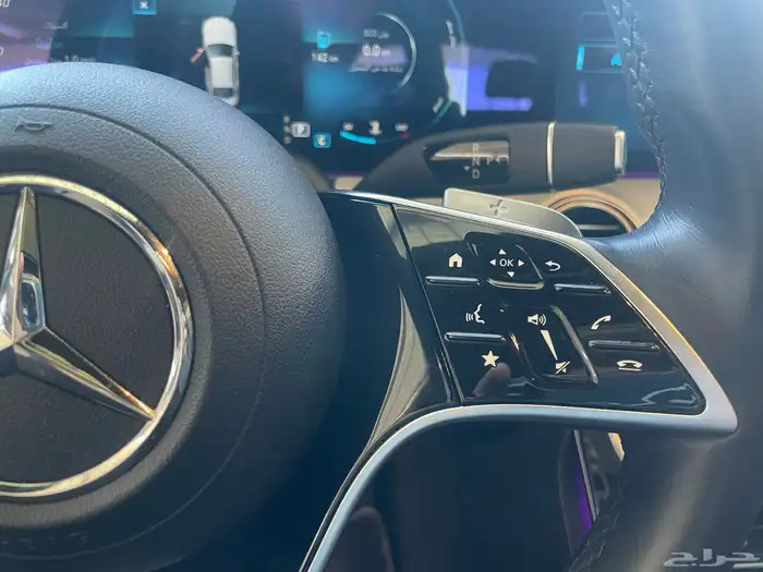 مرسيدس 2021 E250 رادار قياده ذاتيه فتحه سقف ( بنزين ) 2.0T 20