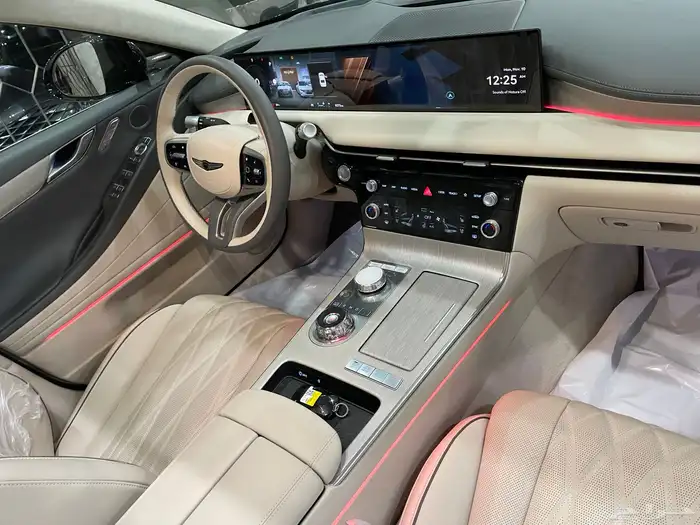 جنسس G80 موديل 2025 رويال فل كامل 13