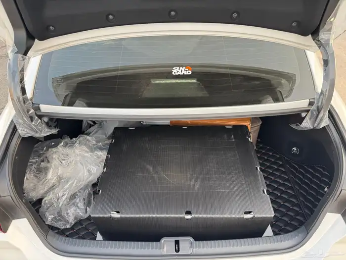 للبيع لكزز 250 ES اربعة سنلدر بحالة الوكالة 16