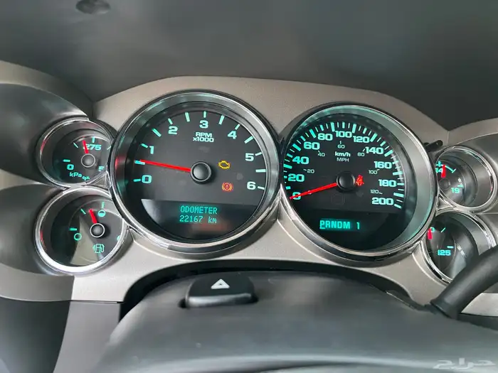 جي ام سي سييرا اتش دي 3500 دبل تاير 2013 ( مخزن ) 23