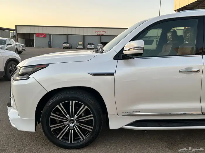 لكزس 2020 الساير وكاالة 5