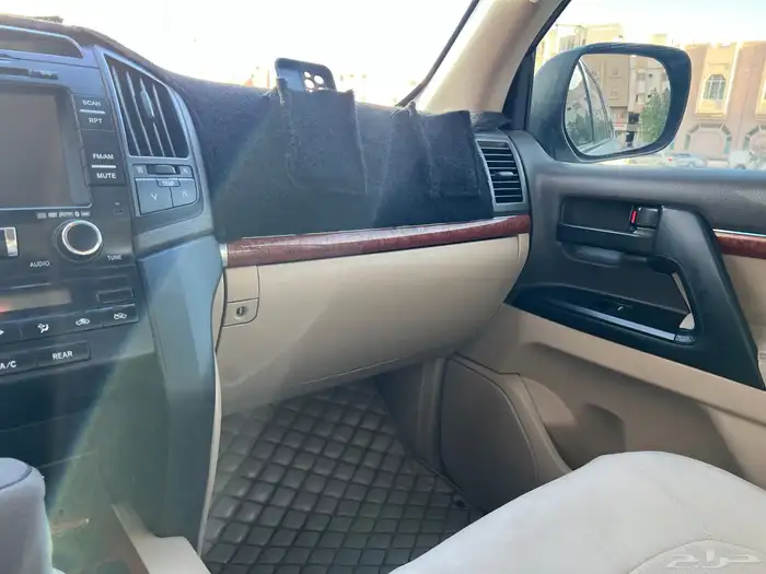 تويوتا لاند كروزر جيب موديل 2013 قمة النظافه 34