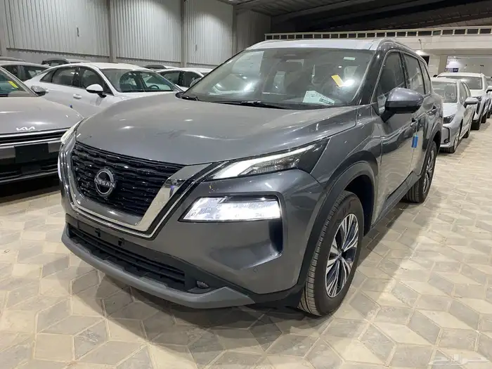 نيسان اكس تريل نص فل بانوراما سعودي 2025 1