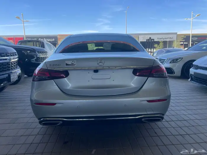 مرسيدس 2021 E250 رادار قياده ذاتيه فتحه سقف ( بنزين ) 2.0T 5